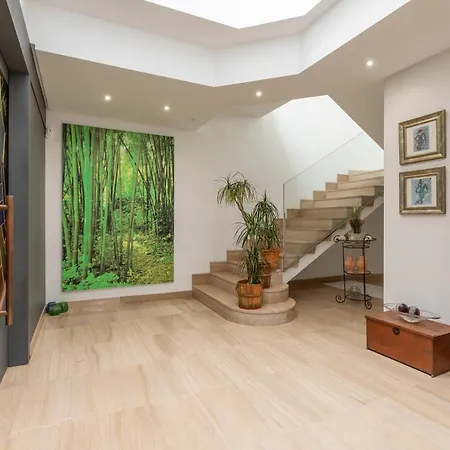 Diagonal Holiday home